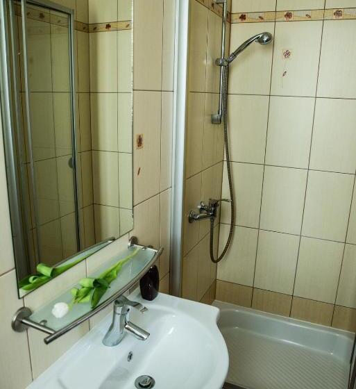 اتاق استاندارد, Pensjonat Przy Deptaku W Centrum Polanicy Zdrój