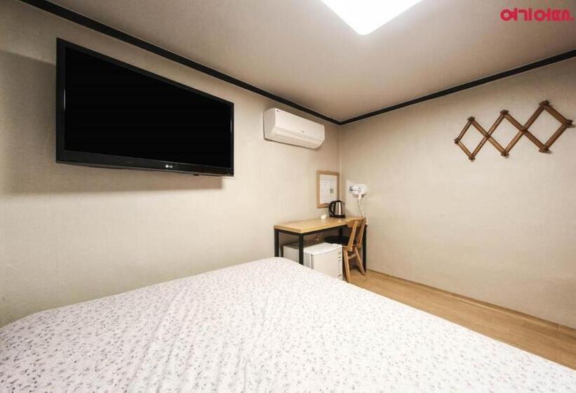 Camera Deluxe, Insadong R Guesthouse
