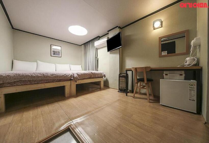 Camera Familiare, Insadong R Guesthouse