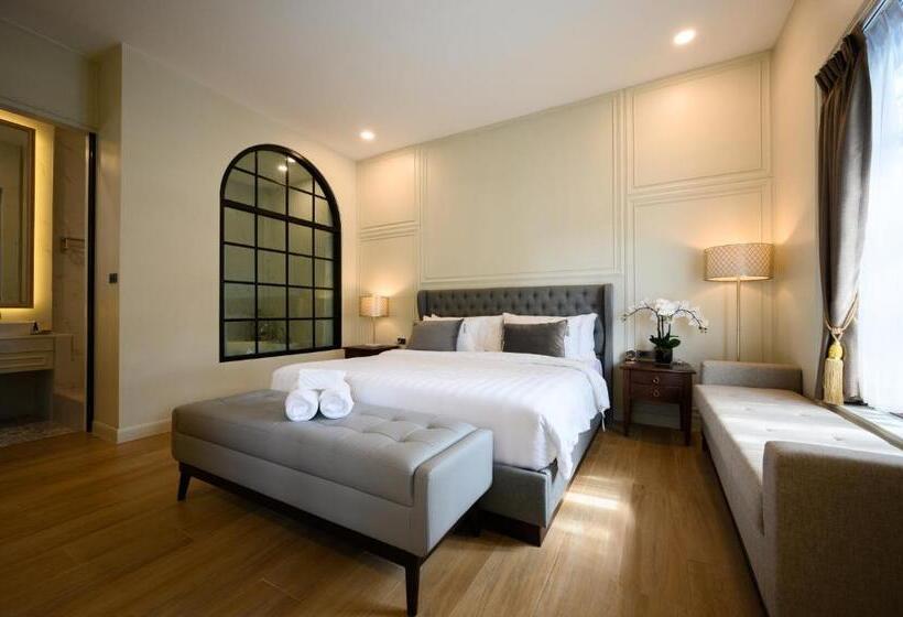 ویلای یک اتاق خوابه با استخر شنا, Villa Seville