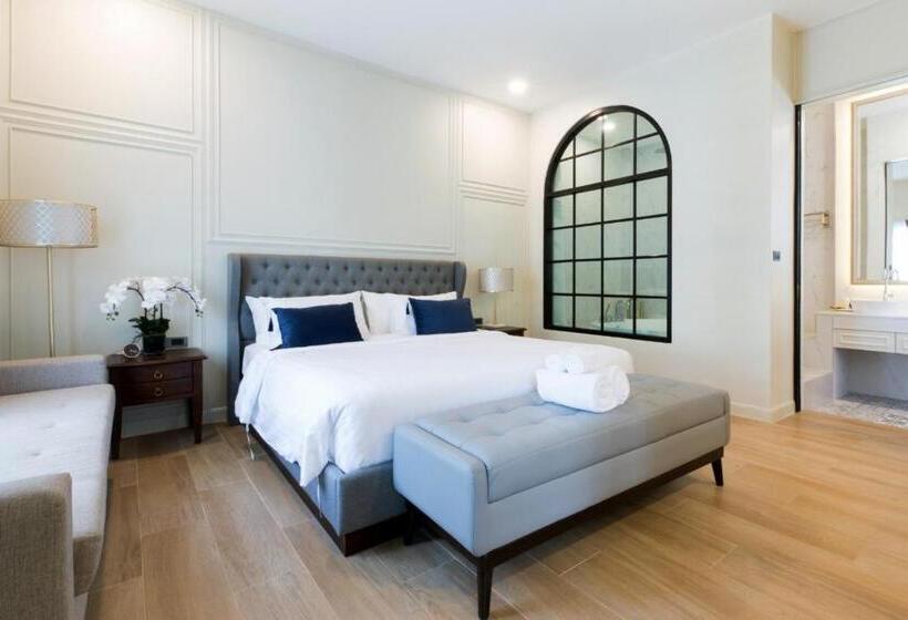 ویلای یک اتاق خوابه با استخر شنا, Villa Seville