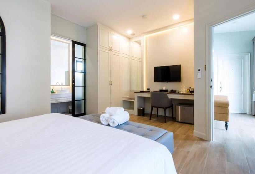 ویلای یک اتاق خوابه با استخر شنا, Villa Seville