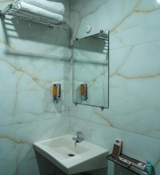 Трехместный Номер Классика, Sharda Residency