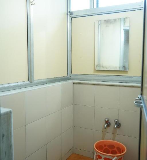 Кровать в Общей Комнате, Sharda Residency