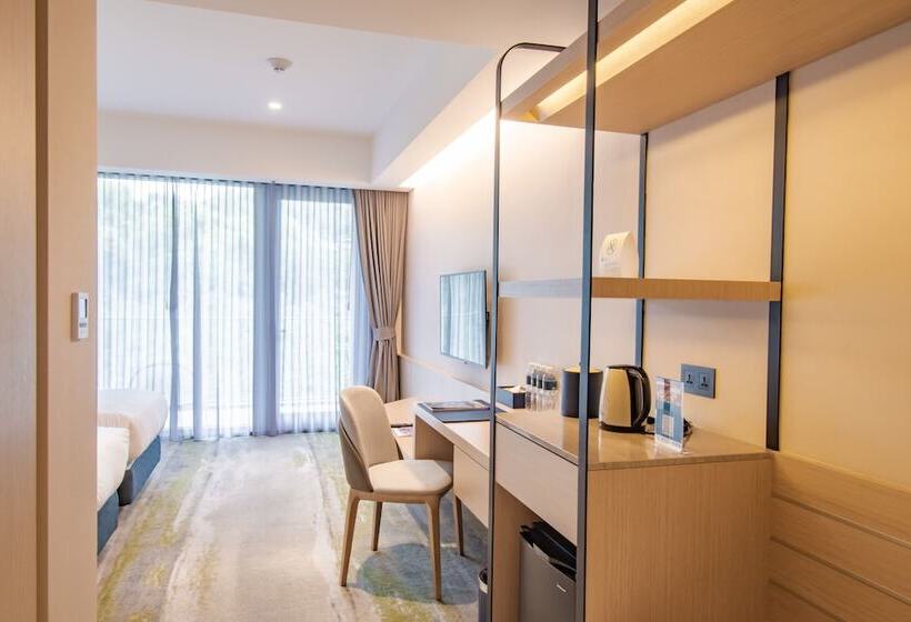 اتاق سوپریور چهار تخته, Golden Tulip Fab Hotel New Taipei