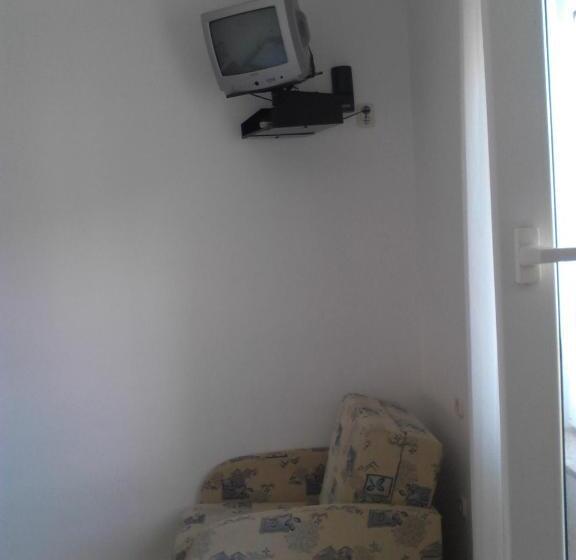 اتاق استاندارد, Guest House Frane