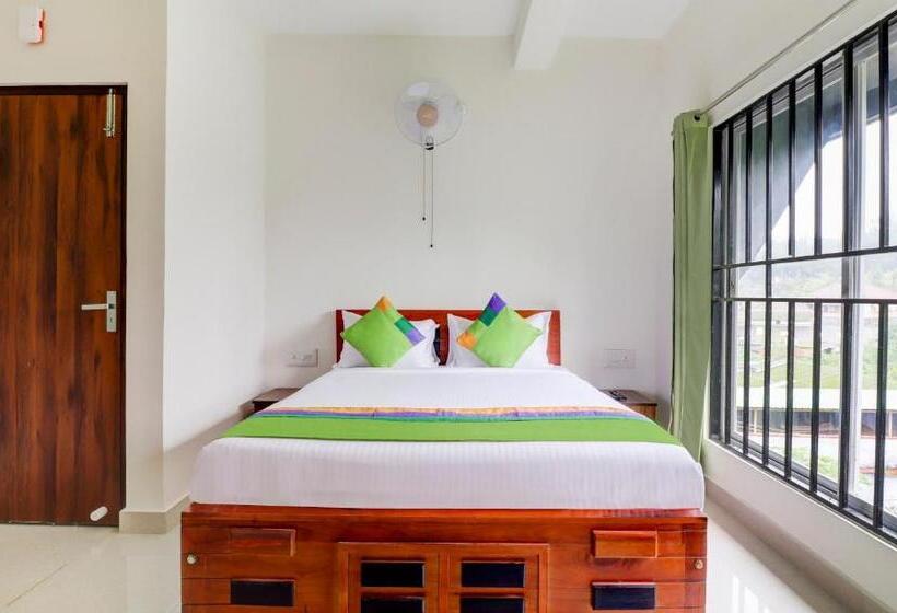 Номер Стандартный Кровать Куин, Treebo New Redfern, Madikeri