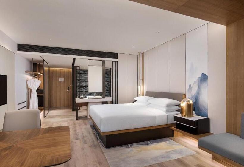 اتاق استاندارد با تخت بزرگ, Fairfield By Marriott Taizhou Bay