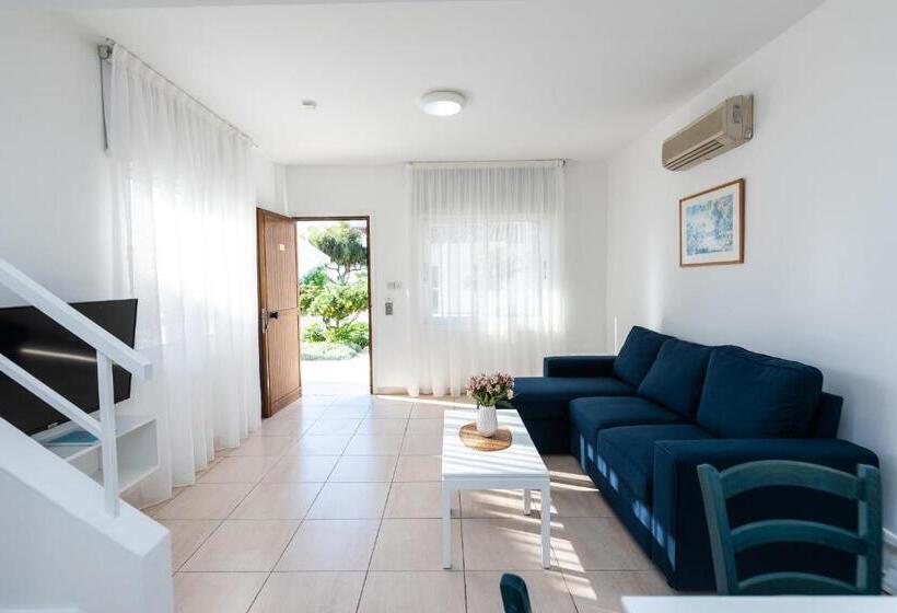 Дом 2 Спальни, Fig Tree Z Holiday Resort