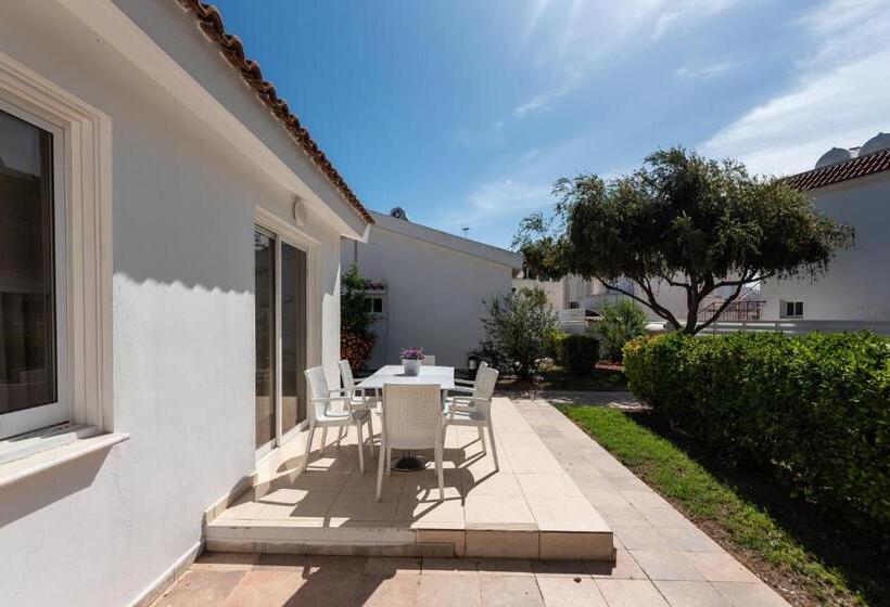 Бунгало Стандарт 3 Спальни, Fig Tree Z Holiday Resort