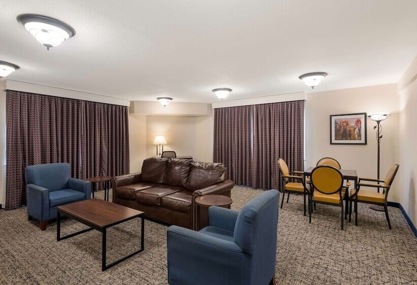 סוויטה משפחתית, Best Western Winners Circle