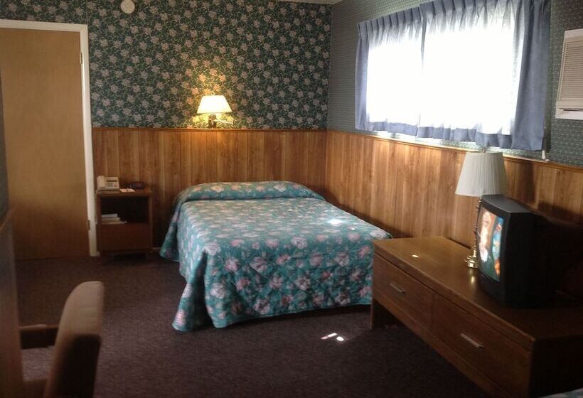 Номер Стандарт Трехместный, Bridgeport Inn