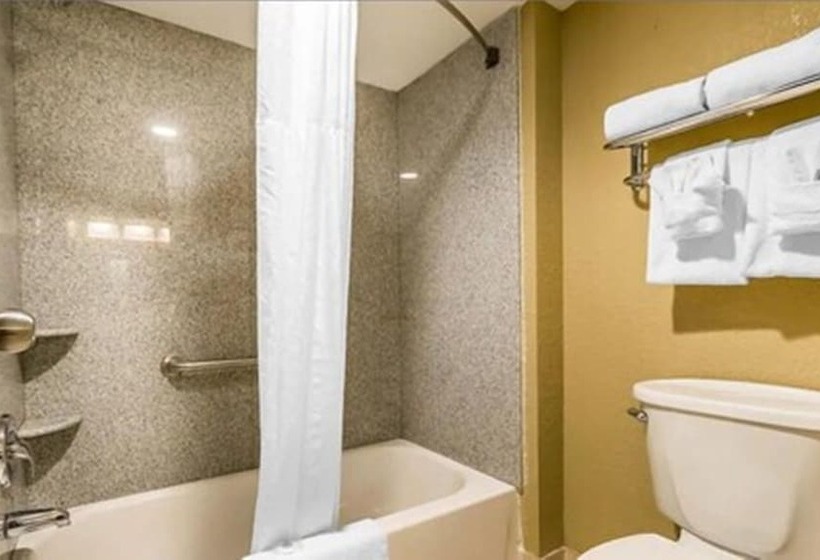سوییت, Comfort Inn & Suites