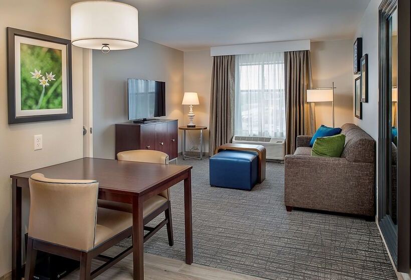Люкс Кровать Кинг, Homewood Suites By Hilton St. Louis Westport