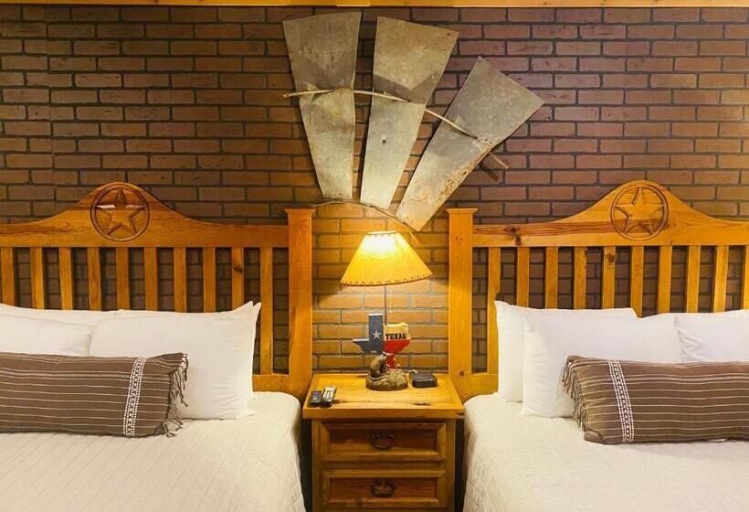 Quarto Deluxe, The Big Texan Motel