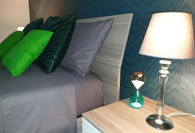 اتاق لوکس با تخت بزرگ, Pinotto Bnb