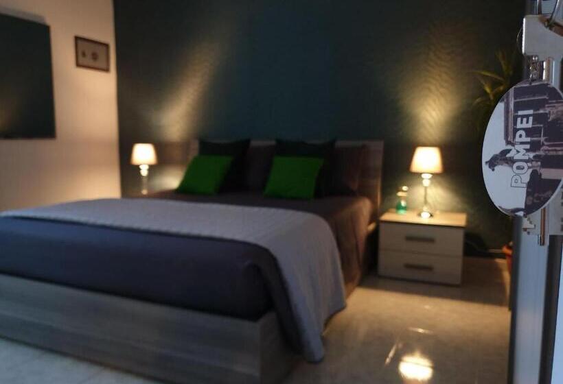 اتاق لوکس با تخت بزرگ, Pinotto Bnb