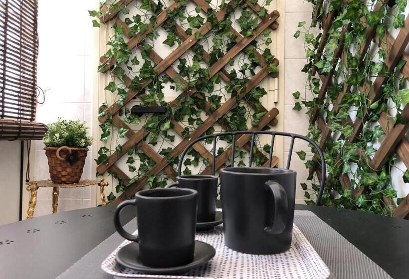 اتاق لوکس با تخت بزرگ, Pinotto Bnb