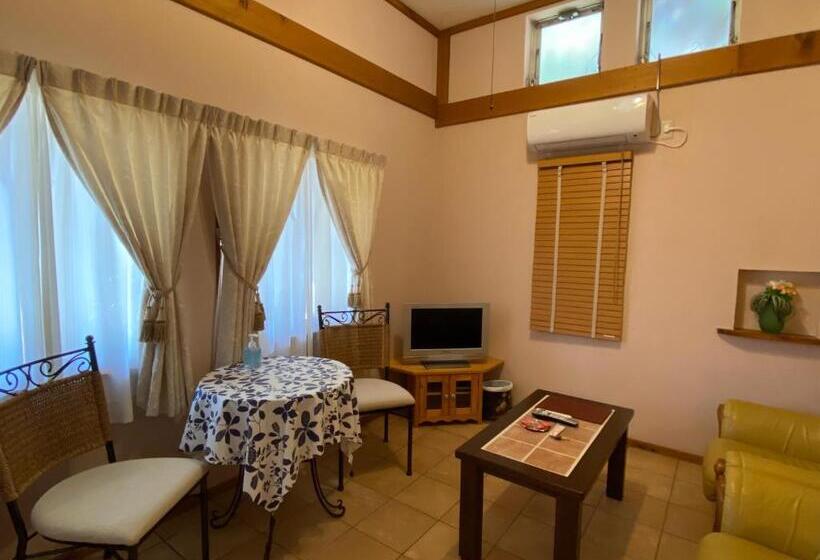 デラックスルーム, Private Hotel Rei