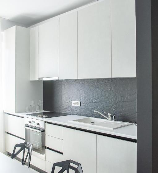 Escritório Estándar, West Residence Apartments