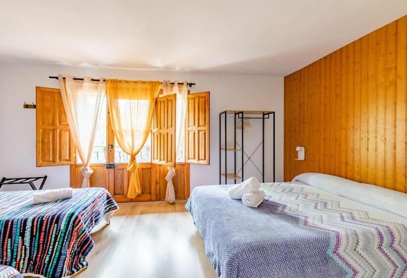 اتاق خانوادگی با سرویس بهداشتی مشترک, Rural Hostel Dos Lucas