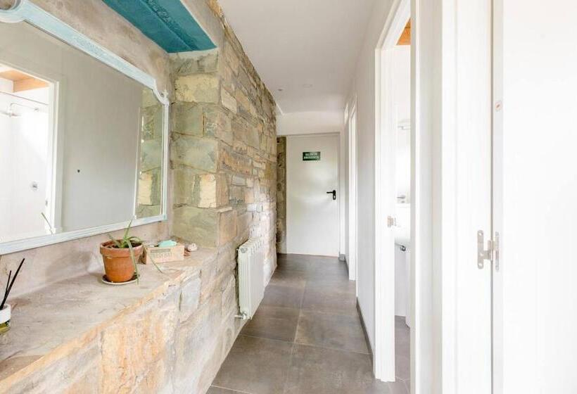 اتاق استاندارد با سرویس بهداشتی مشترک, Rural Hostel Dos Lucas