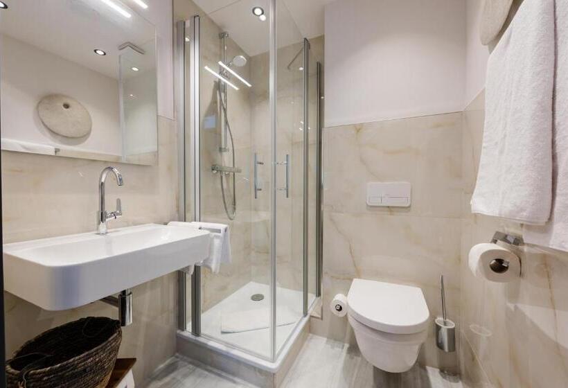 Номер Стандарт, 360 Grad Hotel & Bar