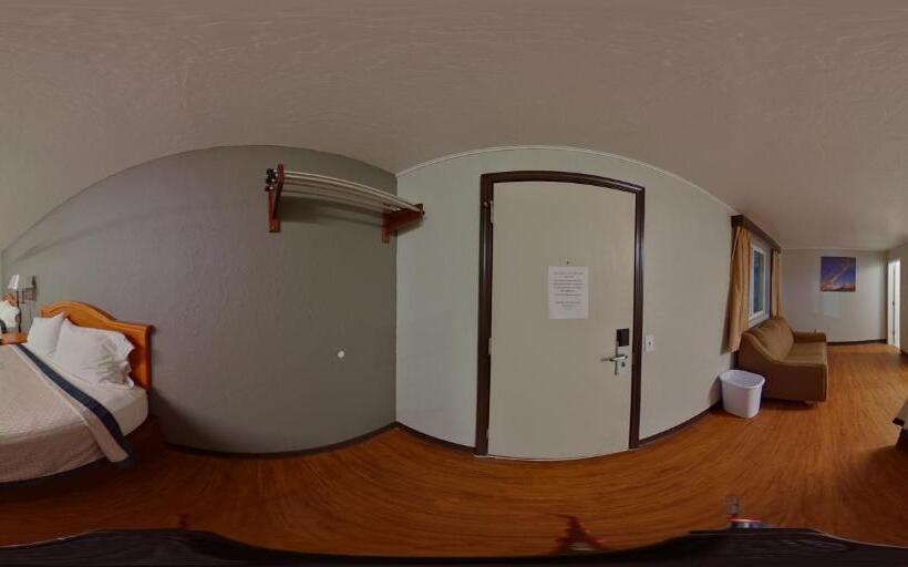 Номер Стандарт 2 Двуспальные Кровати, Buffalo Inn Vintage Motel
