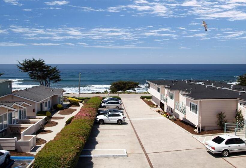 Номер Классика Кровать Кинг, Cambria Landing Inn And Suites