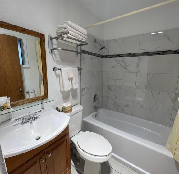 Номер Стандарт, Cedarwood Inn Of Ashland
