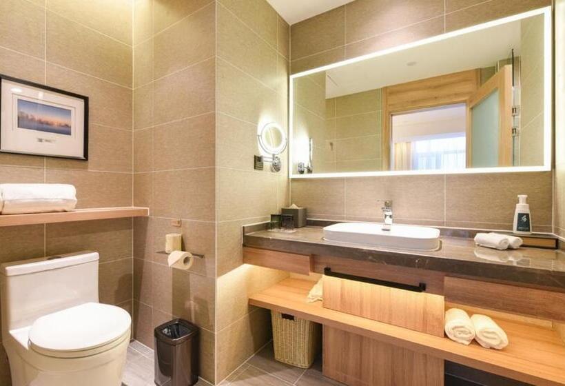 Люкс, Atour Hotel High Tech Changchun