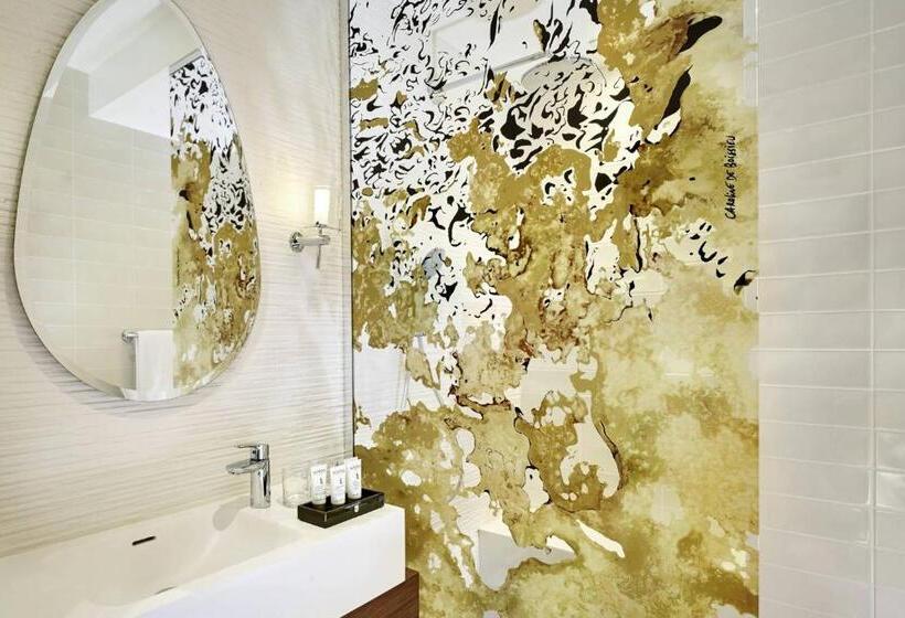 Номер Executive Кровать Кинг, La Caserne Chanzy Hotel & Spa, Autograph Collection