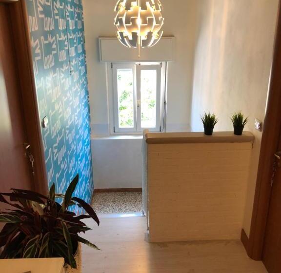 اتاق استاندارد چهار تخته, Irides Rooms