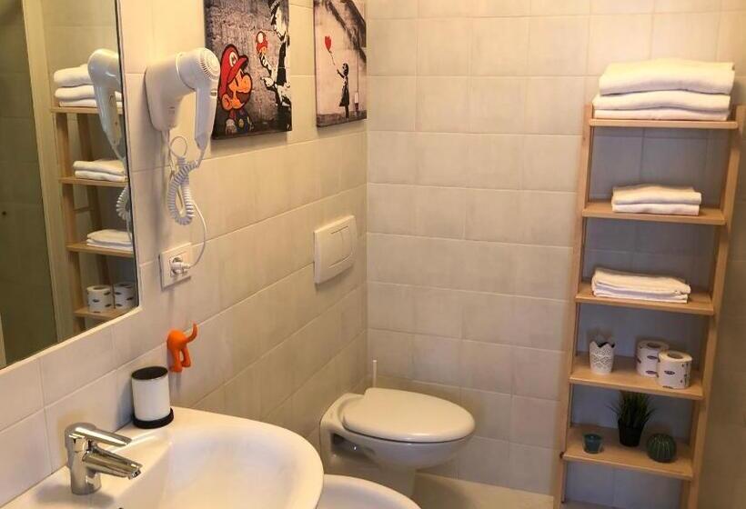 Quarto Estandar Individual, Irides Rooms