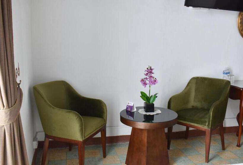 اتاق استاندارد چهارنفره با بالکن, Quinta Alhóndiga Galindo Hotel Boutique