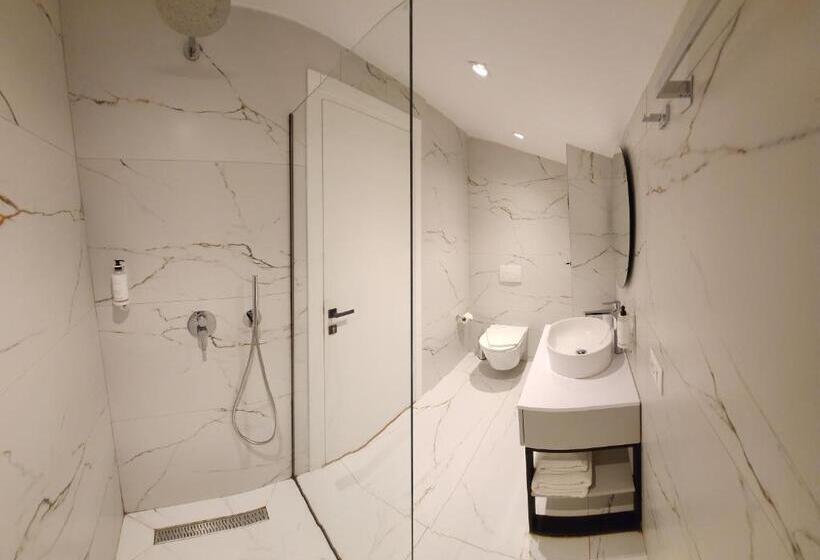 테라스 주니어 스위트, Old Town Villa