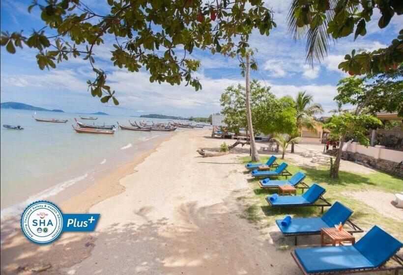 Номер Deluxe Вид на Горы, Blue Beach Grand Resort And Spa