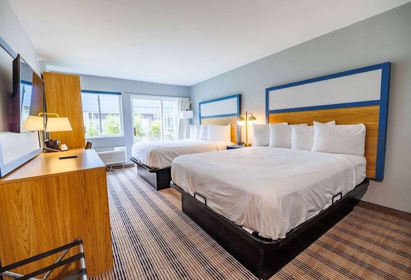 Люкс, Americinn By Wyndham Omaha Near Zoo