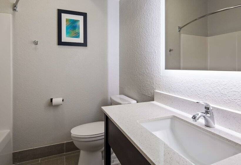 Номер Стандарт 2 Двуспальные Кровати, Best Western Shallotte / Ocean Isle Beach