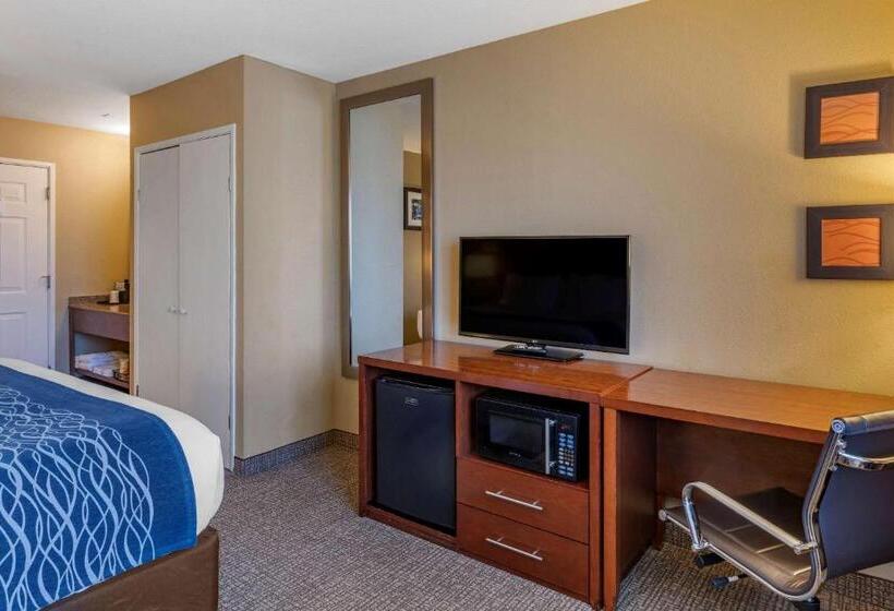 Стандартный Номер Кровать Кинг, Comfort Inn Roseburg