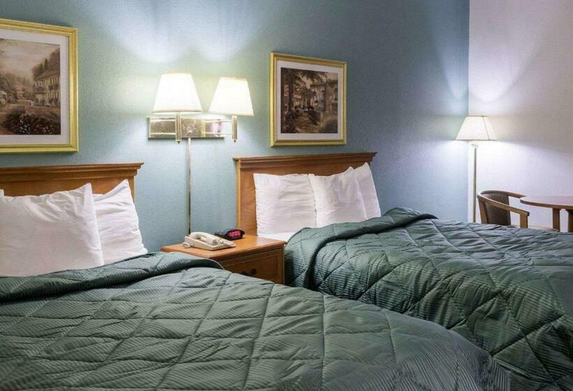 Номер Стандарт 2 Двуспальные Кровати, Quality Inn