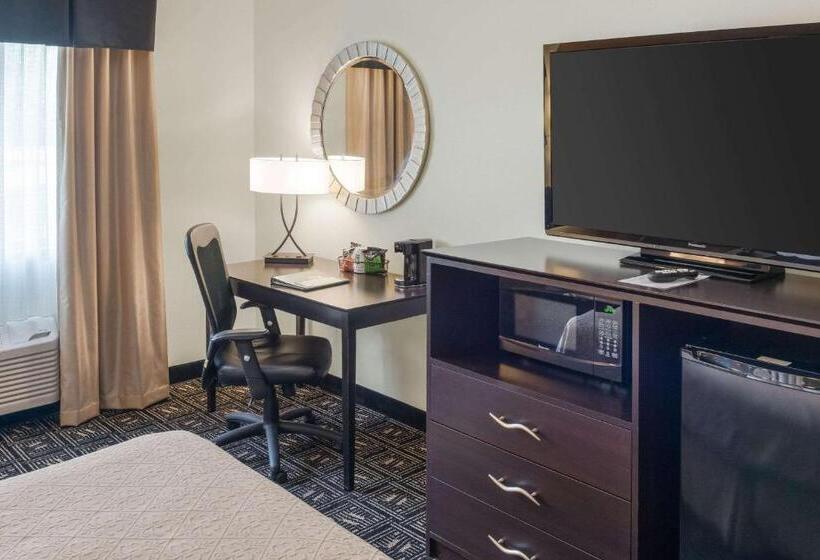 Стандартный Номер Кровать Кинг, Quality Inn & Suites