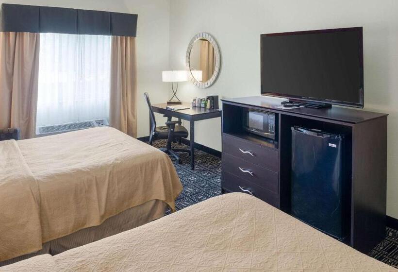 Номер Стандарт, Quality Inn & Suites