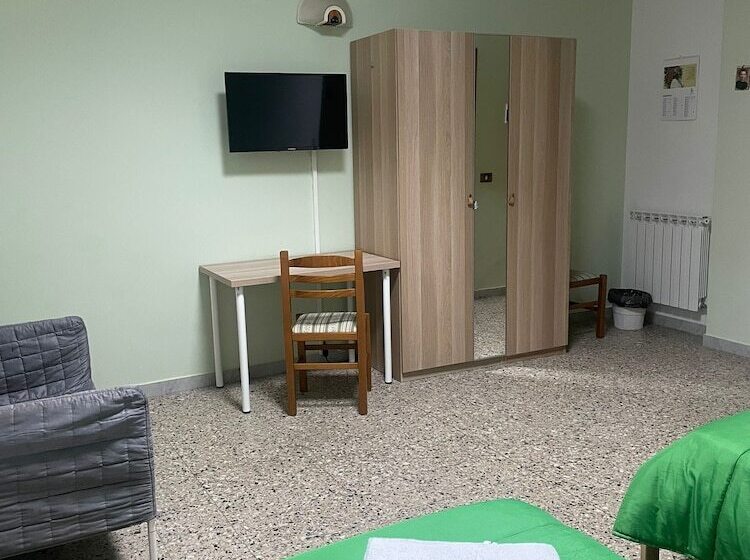 اتاق استاندارد, Beteyà Hostel Don Bosco