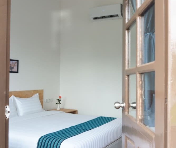 اتاق سوپریور, Hinode Hotel ဟိနောဒေ့ဟိုတယ်