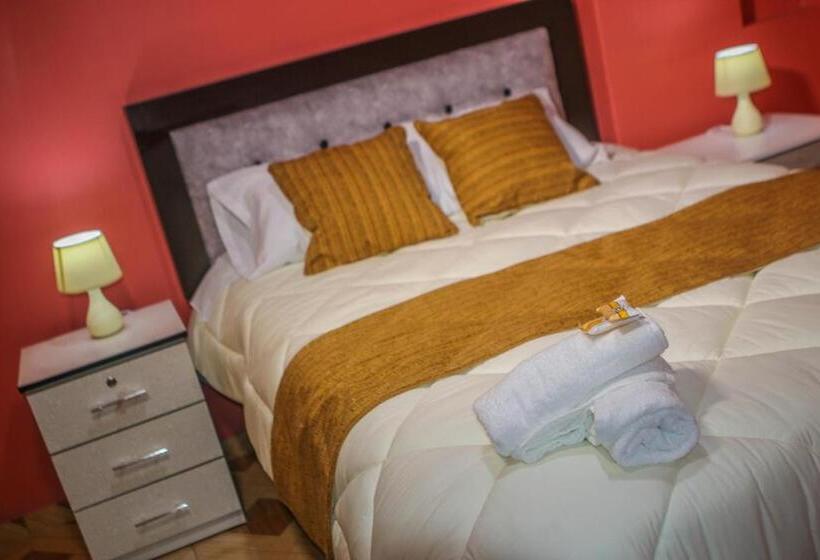 اتاق لوکس, Residencial El Valle