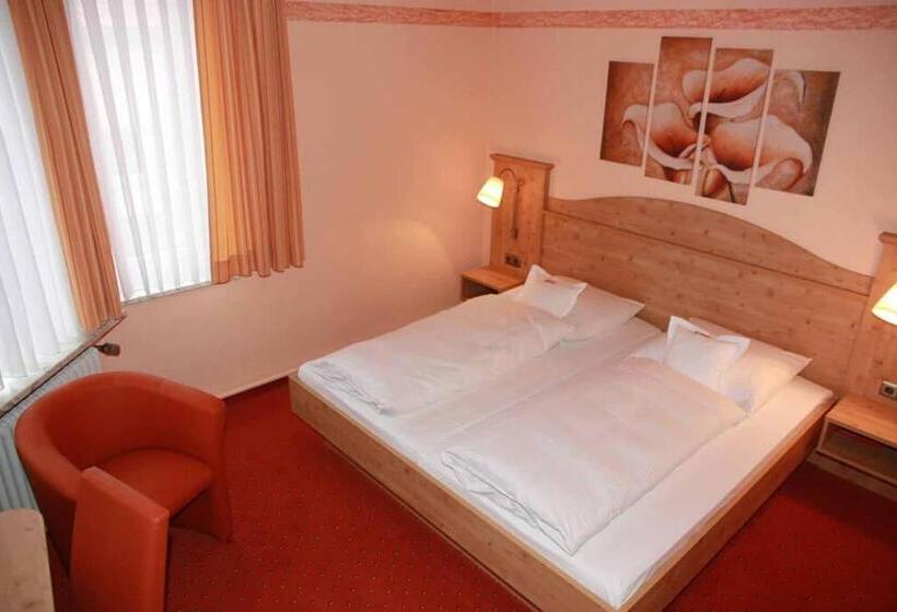 Пентхаус, Bayerischer Hof