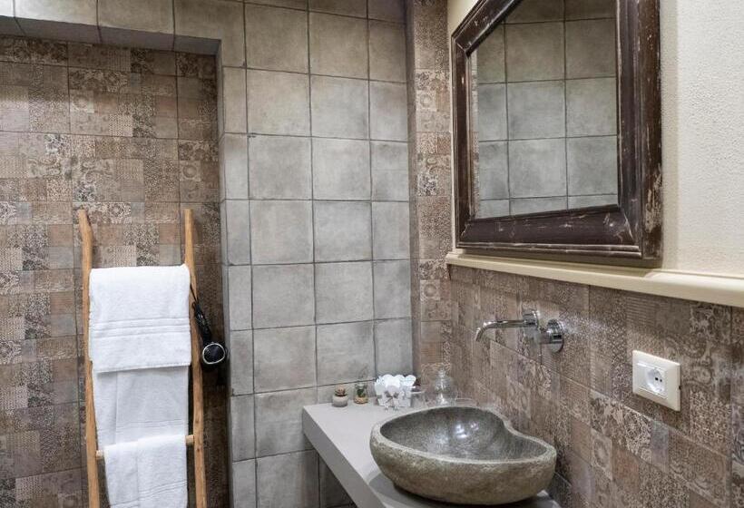 سوییت خانوادگی, Locanda Sant'antonio