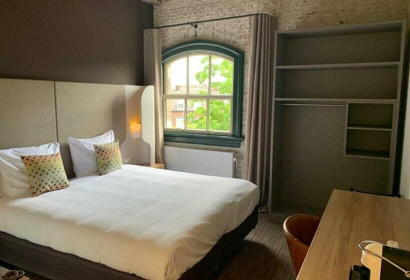اتاق لوکس, Onderwijshotel De Rooi Pannen Breda