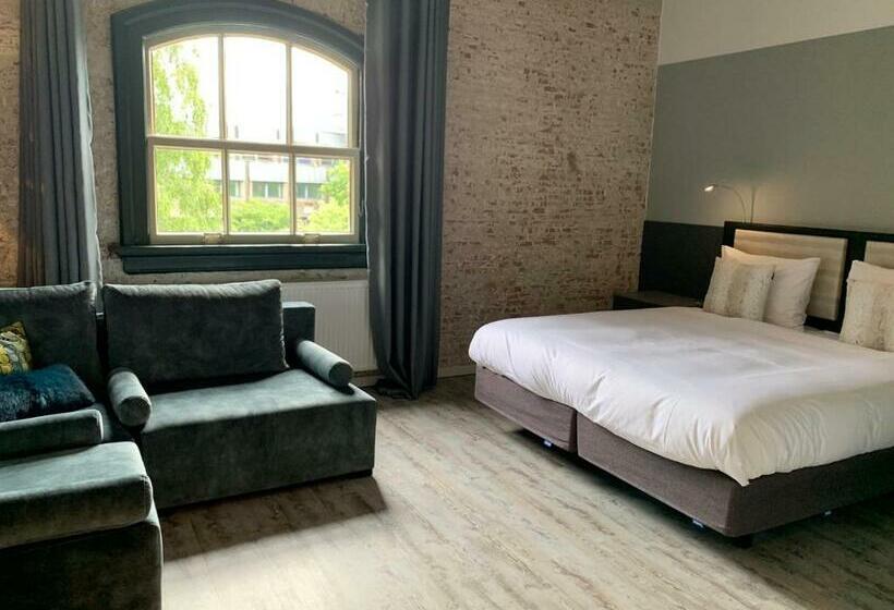 اتاق سوپریور, Onderwijshotel De Rooi Pannen Breda